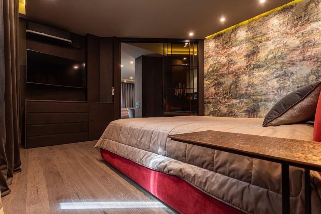 Luxury Apartment In The Superb Location Кишинёв Экстерьер фото