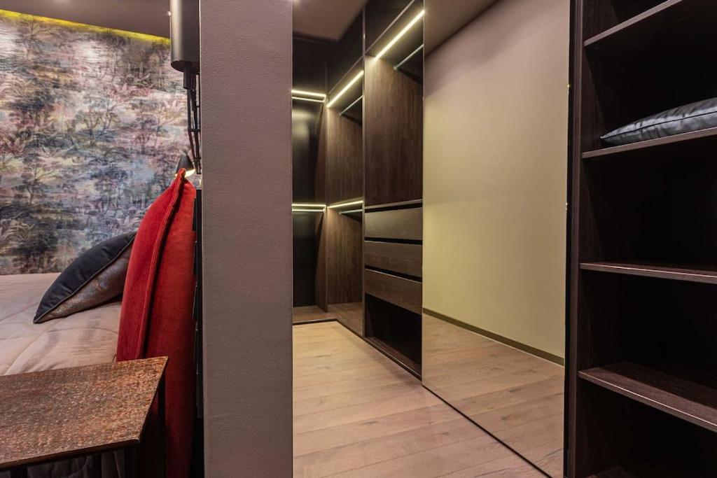 Luxury Apartment In The Superb Location Кишинёв Экстерьер фото